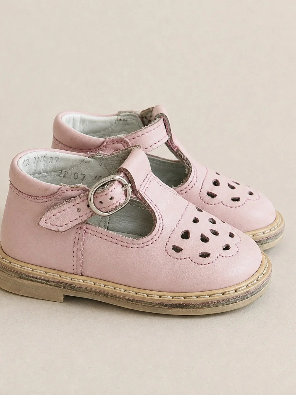 Retro Pink Leather Mary Jane Toddler Shoes T-Strap Cutout Sandals